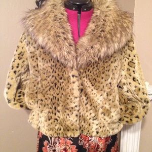 Short Leopard Furry Jacket